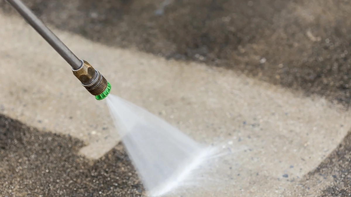 Jet Washing ccleaning a pathway by Polarblast-carousel
